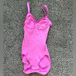 NEW SKIMS Limited Edition Pink Bodysuit - NEVER WORN